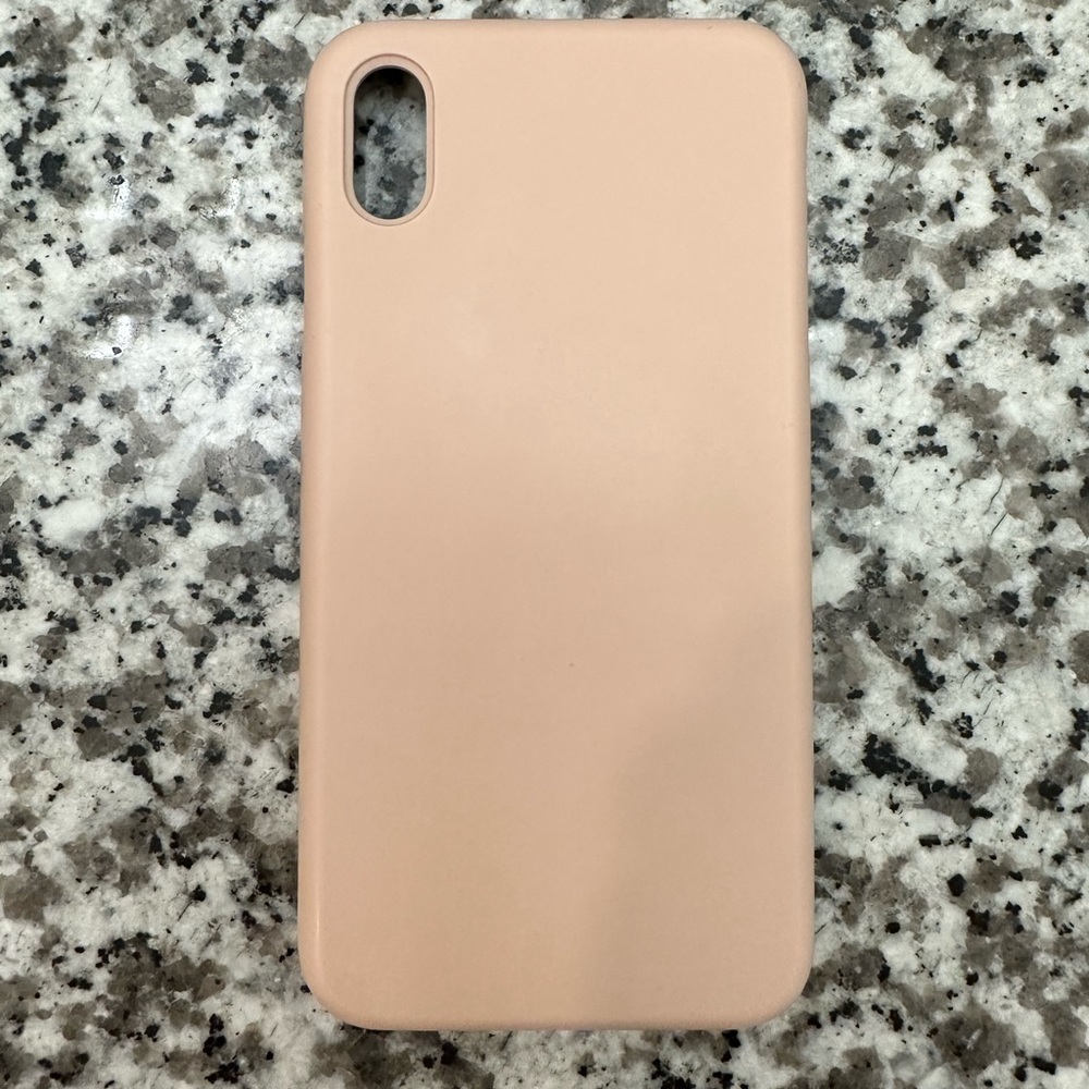 Light pink iPhone XS Max case barely used